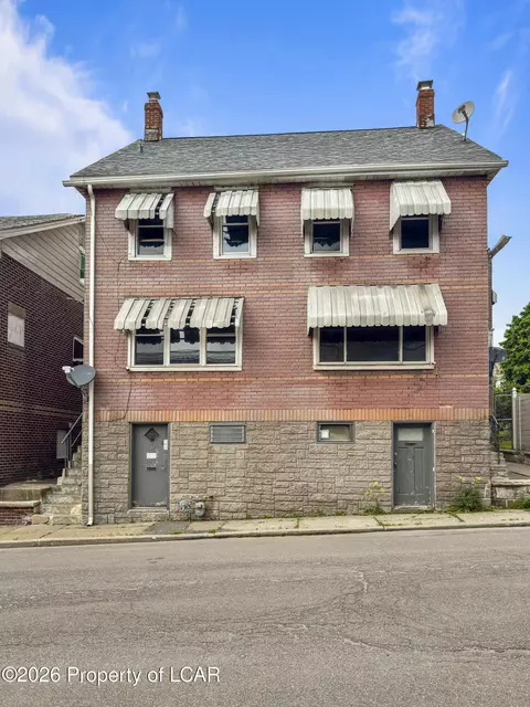 427 E 5th St, Hazleton, PA 18201