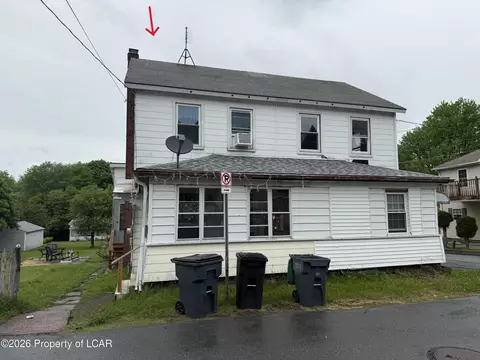 1003 Schwabe St, Freeland, PA 18224