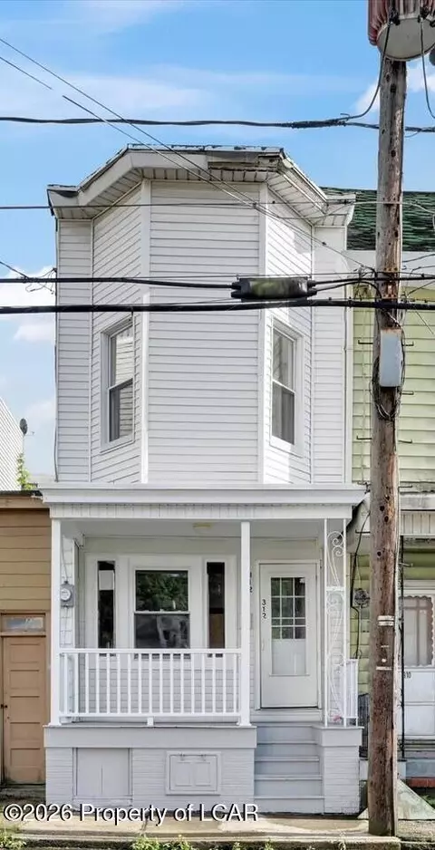 312 E Pine St, Mahanoy City, PA 17948