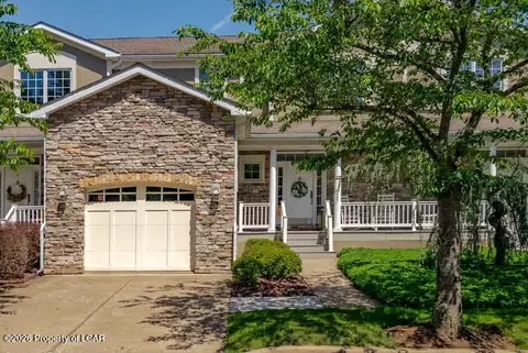 7 Insignia Dr, Inkerman, PA 18640