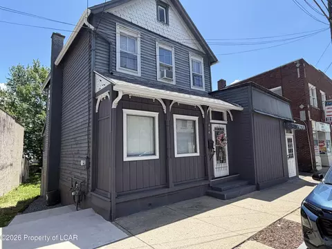 414 Hazle St, Wilkes-barre, PA 18702