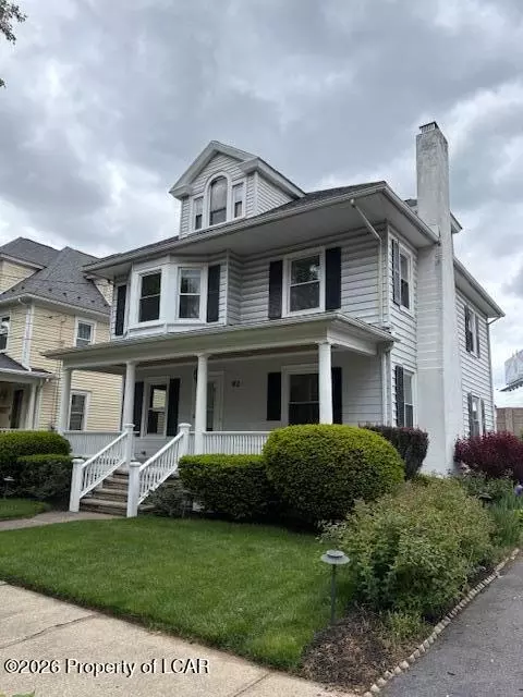 92 Park Pl, Kingston, PA 18704