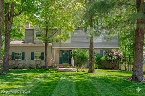7 Highland Cir, Mountain Top, PA 18707