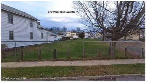375 Vaughn St, Luzerne, PA 18709