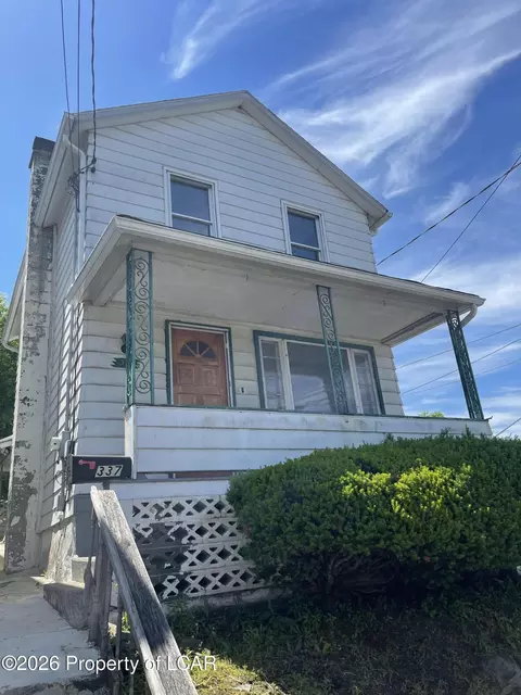337 Maffett St, Wilkes Barre, PA 18705