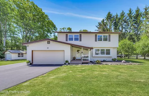 200 Forest Rd, Mountain Top, PA 18707