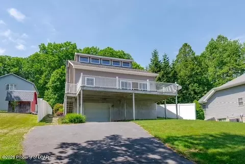 43 Pear St, Harveys Lake, PA 18618