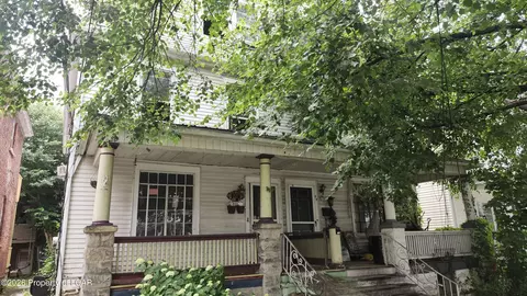 82 Carlisle St, Wilkes-barre, PA 18702