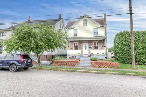 232 Thirwell Ave, Hazleton, PA 18201