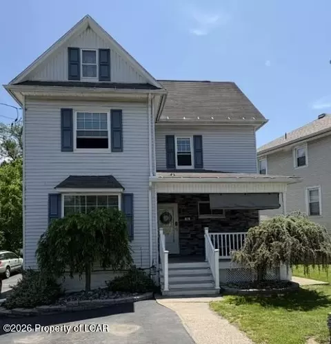 96 Center St, Hughestown, PA 18640