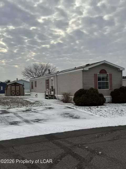 24 Loop Rd, Watsontown, PA 17777