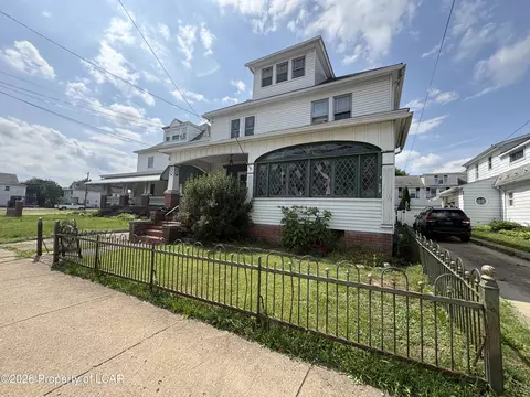 262 Zerby Ave, Kingston, PA 18704