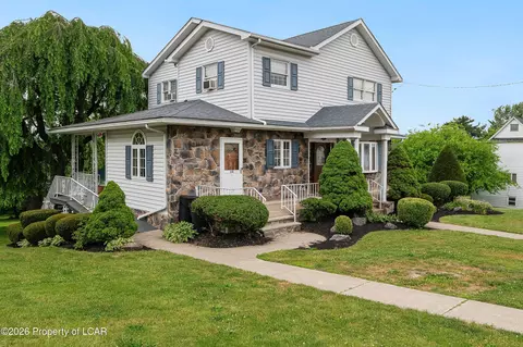 510 Pittston Ave, Avoca, PA 18641