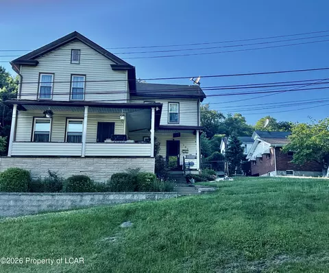167 E Shawnee Ave, Plymouth, PA 18651