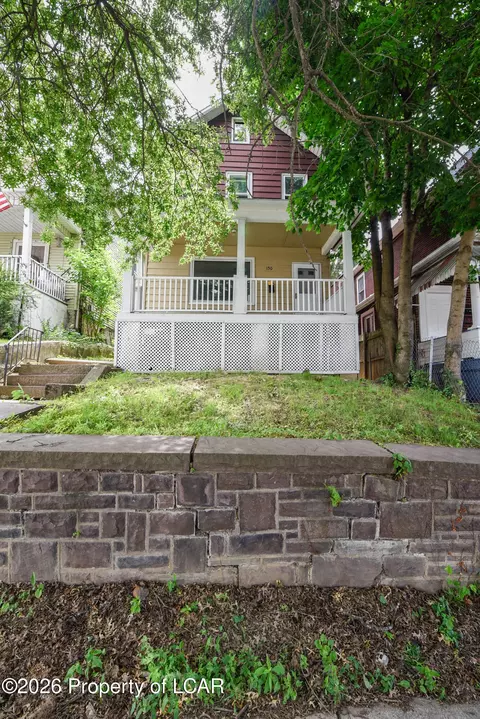 150 Park Ave, Wilkes-barre, PA 18702