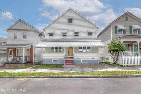 141 Center St, Nanticoke, PA 18634