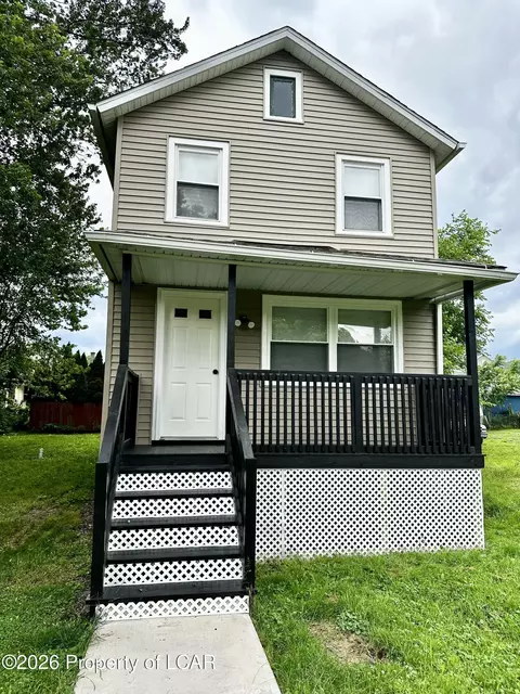 116 Rear Flat Rd, Plymouth, PA 18651