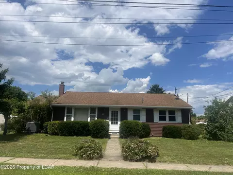 28 Birch Dr, Swoyersville, PA 18704