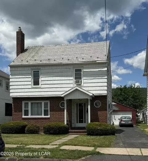 30 Lackawanna Ave, Swoyersville, PA 18704