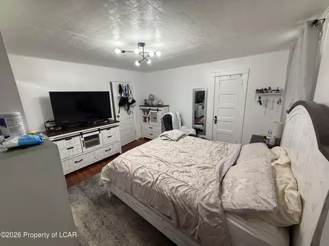 Bedroom - 129 E Beech St, Hazleton, PA 18201 photo 10 of 17