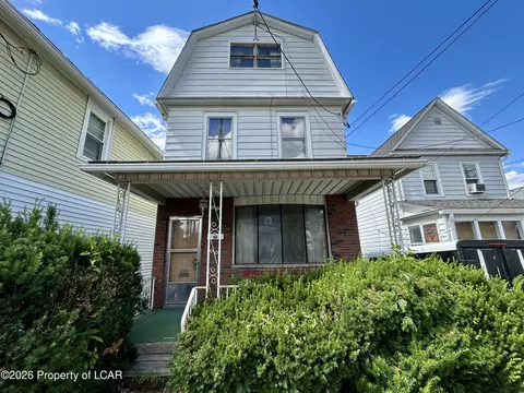 968 Scott St, Wilkes Barre, PA 18705