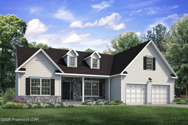 633 W Oak Ln, White Haven, PA 18661