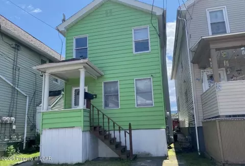 349 Scott St, Wilkes-barre, PA 18702