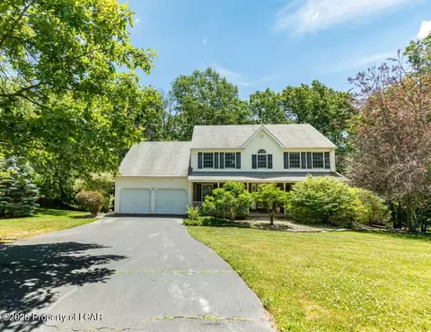 11 Autumn Fern Ct, Drums, PA 18222