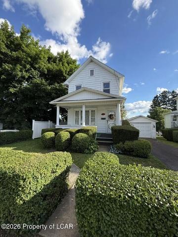 33 William St, Wilkes Barre, PA 18705