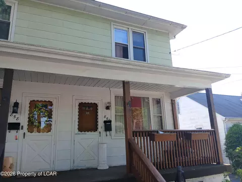 860 Seybert St, Hazleton, PA 18201