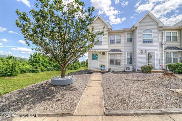 455 S Market St, Nanticoke, PA 18634