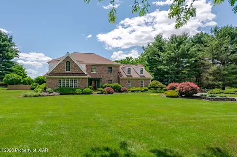 230 Lantern Hill Rd, Shavertown, PA 18708