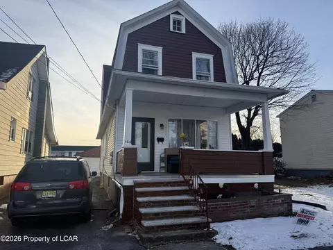 166 Lawrence St, Wilkes-barre, PA 18702