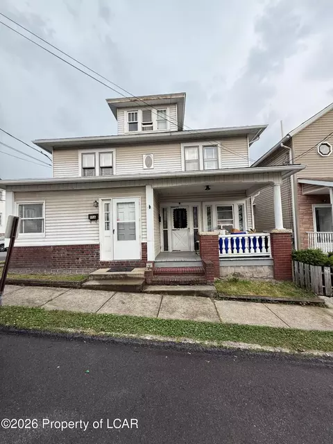 99 Short St, Edwardsville, PA 18704
