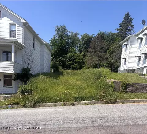 560 Cherry St, Kingston, PA 18704