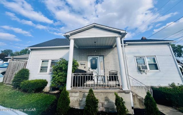 88 La Grange St, Pittston, PA 18640