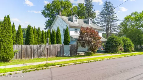 1041 W Main St, Nanticoke, PA 18634
