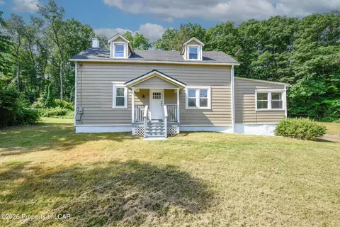 355 Kunkle Rd, Dallas, PA 18612