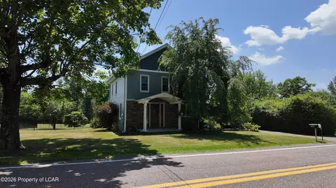 377 Pond Hill Mountain Rd, Wapwallopen, PA 18660