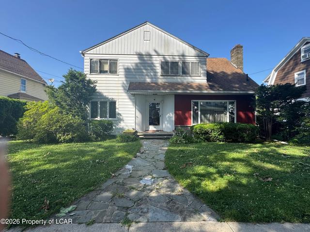 23 Birch St, Wilkes-barre, PA 18702