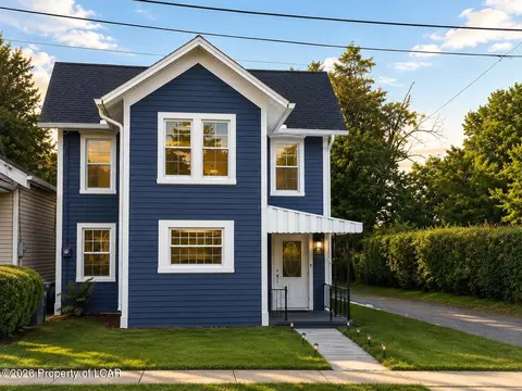 902 Shoemaker Ave, Wyoming, PA 18644