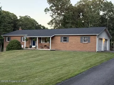 825 Jesse Rd, Plymouth, PA 18651