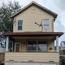11 Bruce Ln, Wilkes-barre, PA 18702