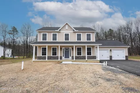 2460 E Venisa Dr, Hazle Township, PA 18202