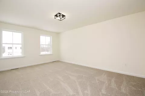 Bedroom - 2460 E Venisa Dr, Hazle Township, PA 18202 photo 3 of 10