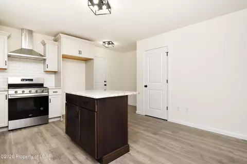Kitchen - 2460 E Venisa Dr, Hazle Township, PA 18202 photo 4 of 4