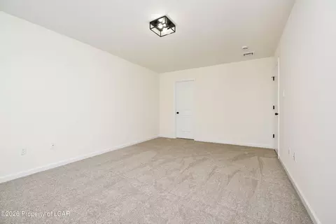 Bedroom - 2460 E Venisa Dr, Hazle Township, PA 18202 photo 4 of 10
