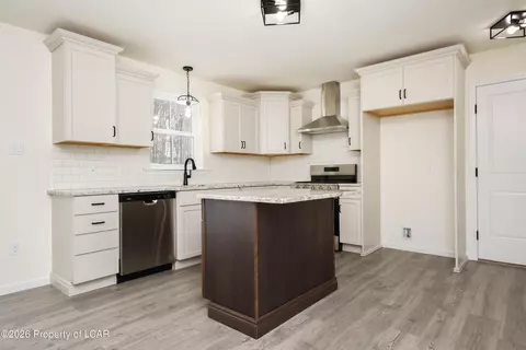Kitchen - 2460 E Venisa Dr, Hazle Township, PA 18202 photo 1 of 4