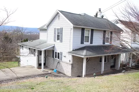 45 Mcdonald St, Nanticoke, PA 18634