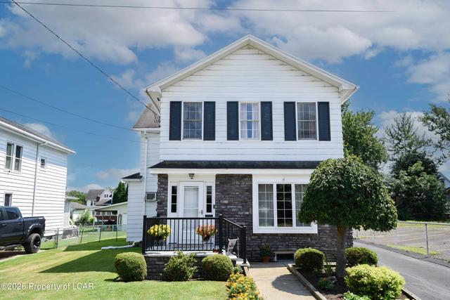 44 Willow St, Plymouth, PA 18651